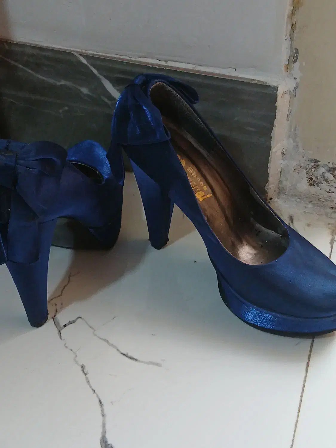 کفش مجلسی در حد نو|کیف، کفش، کمربند|قرچک, میرزائی شمالی|دیوار