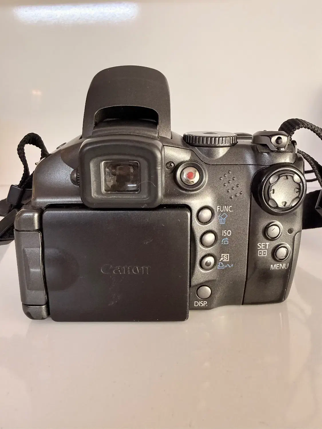 فروش یکدستگاه دوربین نیمه حرفه ای کانن|دوربین عکاسی و فیلم‌برداری|شاهین‌شهر, خانه کارگر|دیوار