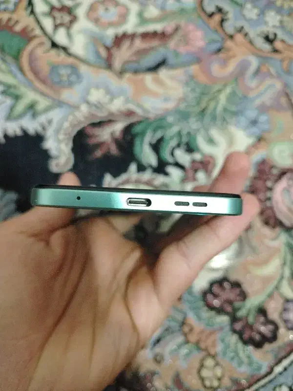 گوشی بسیار تمیز|موبایل|شهریار, رضی آباد بالا|دیوار