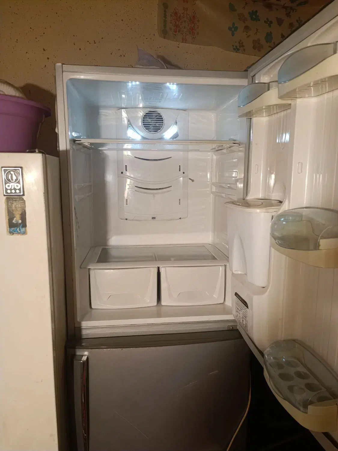 یخچال فریزر ایران شرق درحد نو|یخچال و فریزر|شیراز, شهرک مهدی‌آباد|دیوار