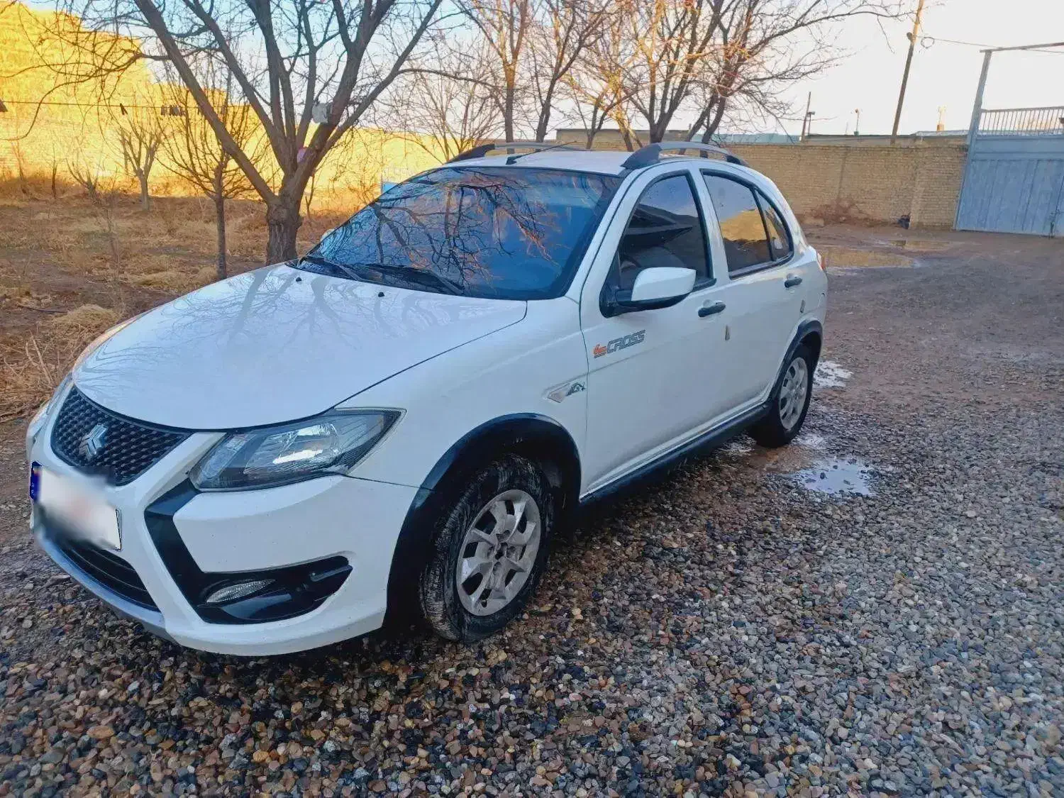 کوییک مدل۴۰۳|خودرو سواری و وانت|همدان, |دیوار