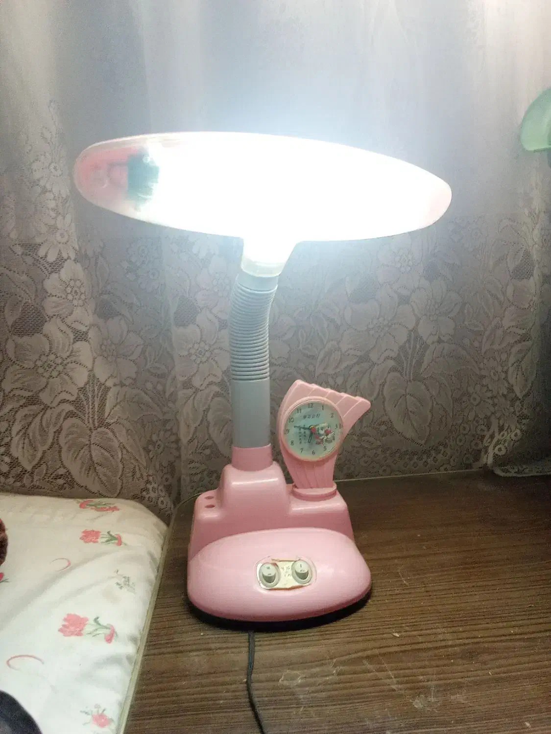 چراغ مطالعه|چراغ خواب و آباژور|شاهرود, |دیوار