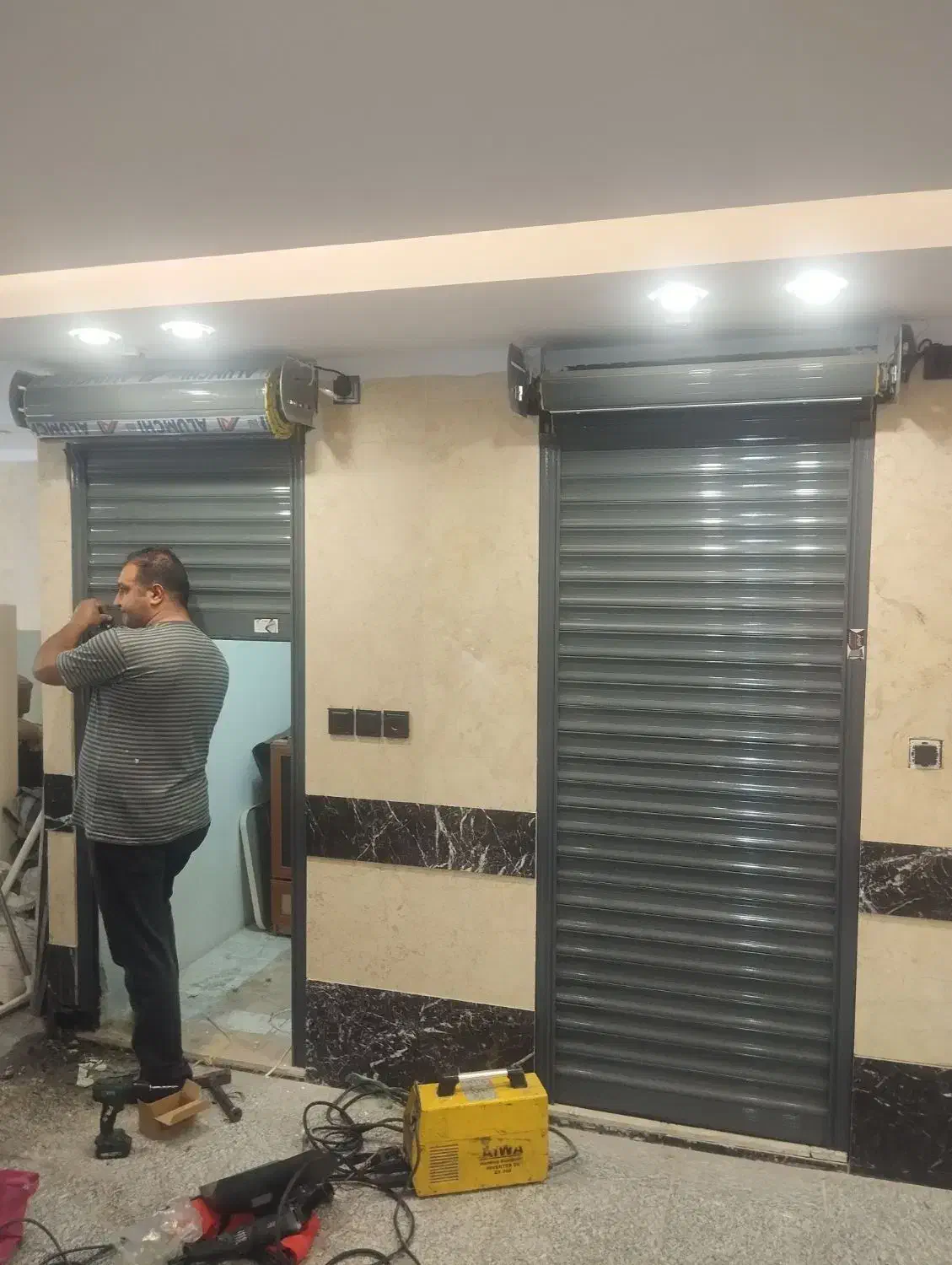 فروش و تعمیر جک ودرب برقی وکرکره|خدمات پیشه و مهارت|تهران, نازیآباد|دیوار