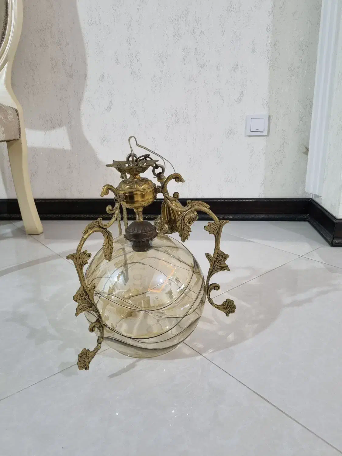 لوستر اتاق خواب یا آشپزخونه|لوستر و چراغ آویز|اسلامشهر, شهرک الهیه|دیوار