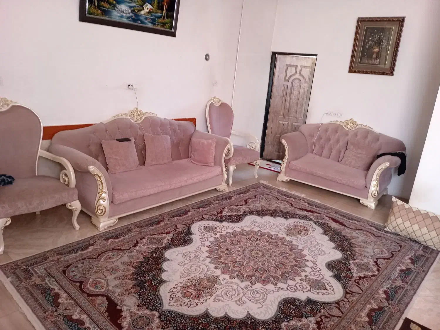 مبل و میز نهار خوری|مبلمان خانگی و میز عسلی|بومهن, |دیوار