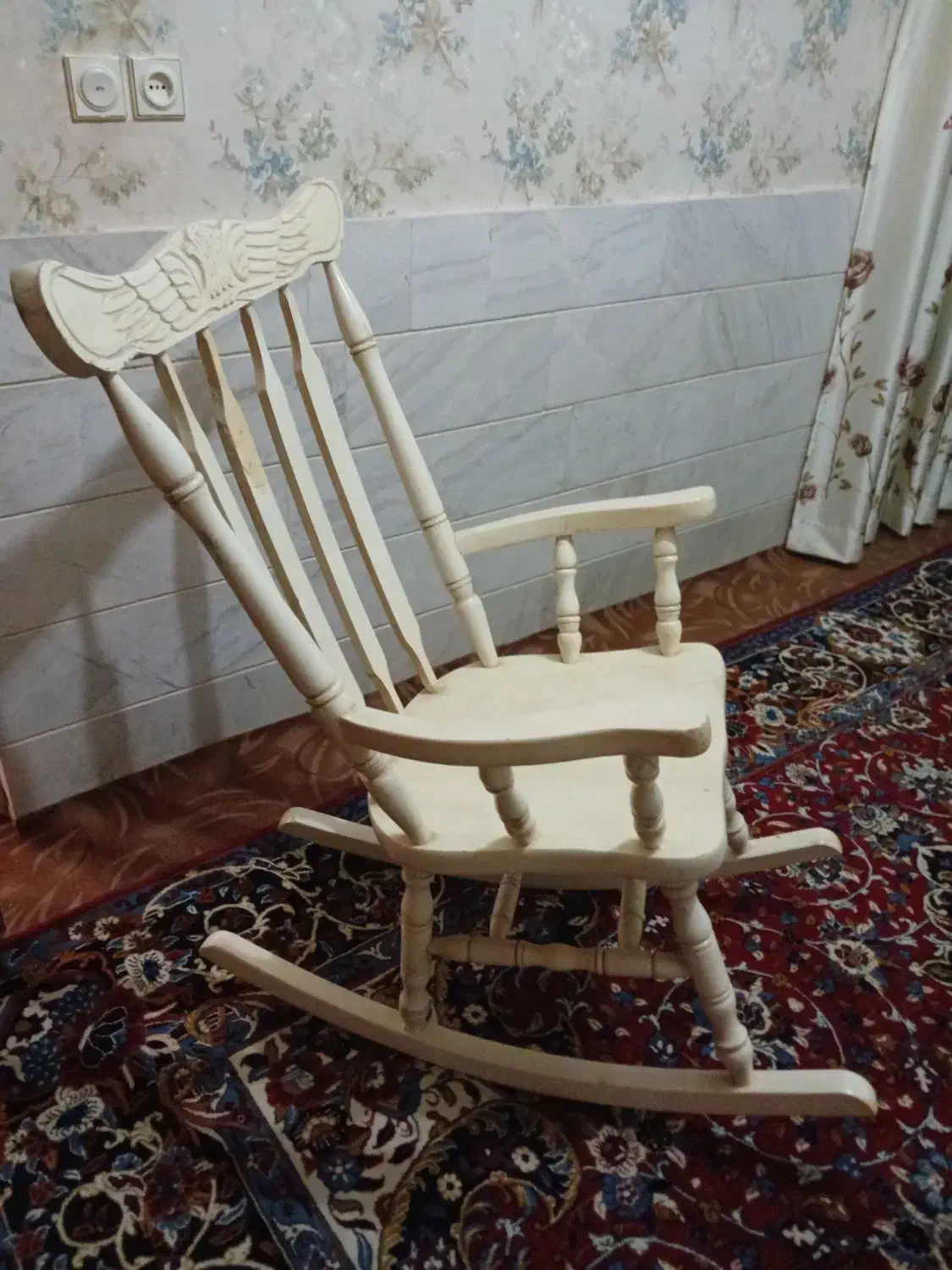 صندلی راک|صندلی و نیمکت|تربت‌حیدریه, منصوریه|دیوار