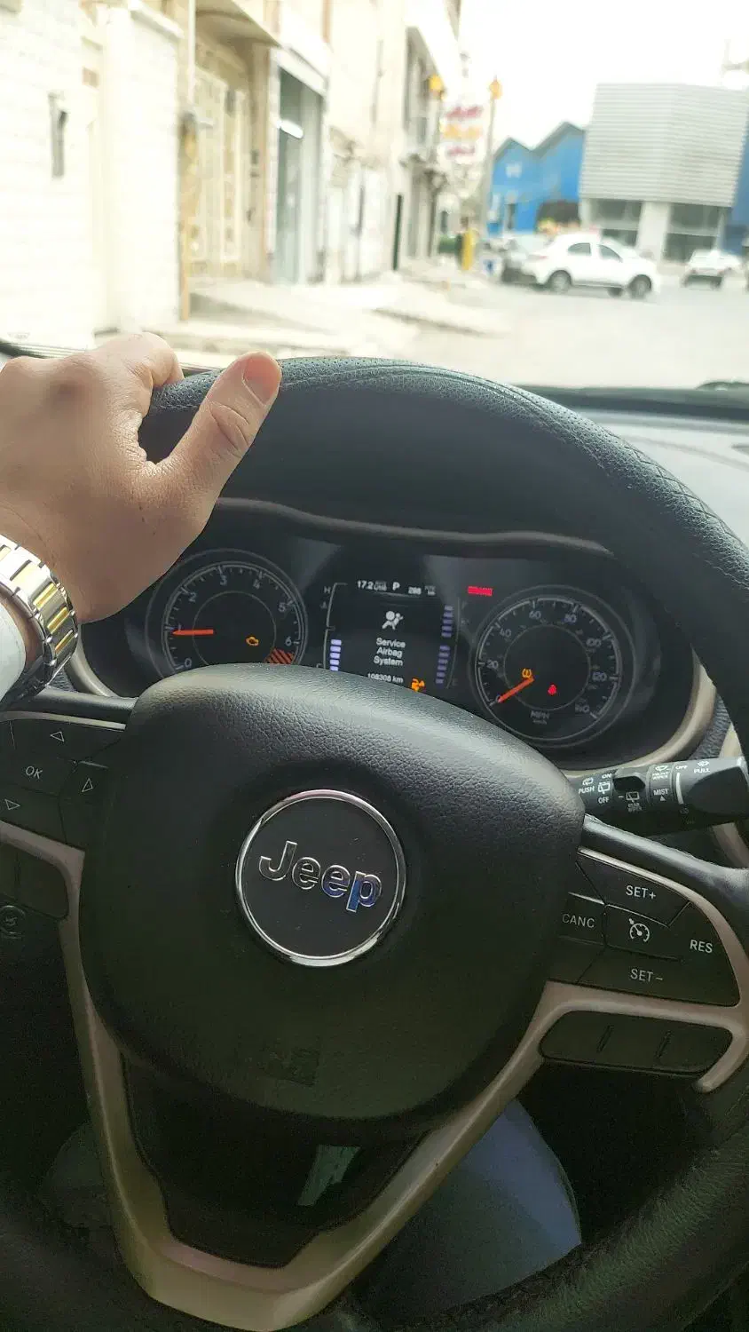 جیپ چروک ۲۰۱۵|خودرو سواری و وانت|اهواز, کوی سعدی|دیوار