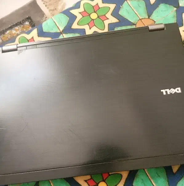 لب تاب del|رایانه همراه|شیراز, لاله|دیوار