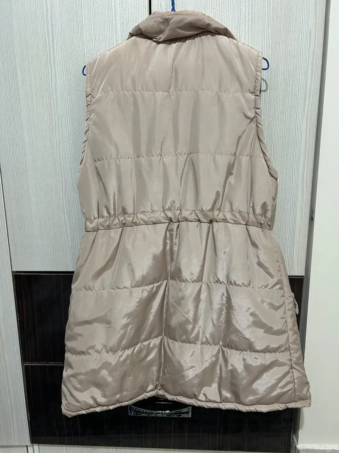 پافر|لباس|شهرکرد, |دیوار