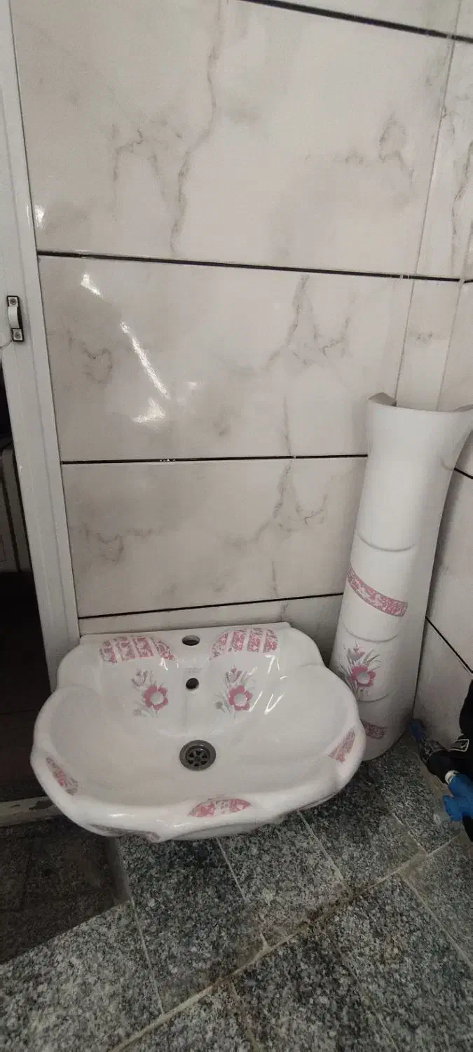 روشویی چینی در حد آک|لوازم سرویس بهداشتی|دورود, |دیوار