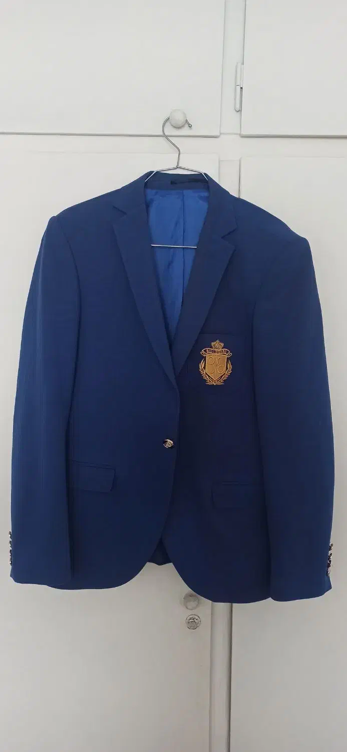 کت و پیراهن مردانه|لباس|کبودرآهنگ, |دیوار