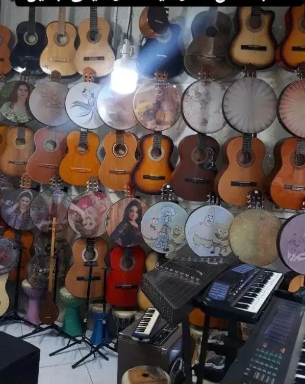 کالیمبا پیانو دستی دف گیتار هدیه روز زن مادر کاور|پیانو، کیبورد، آکاردئون|مشهد, ایثار|دیوار