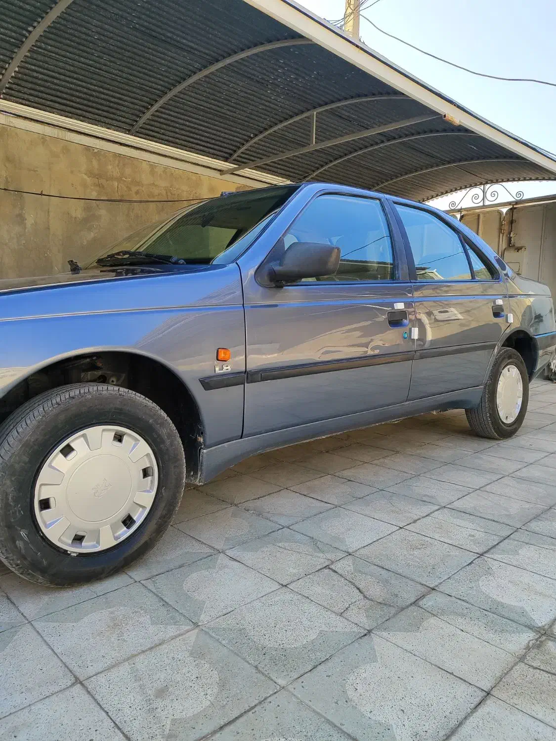 فروش پژو 405 GLX دلفینی مدل 98 تمییز تمییز|خودرو سواری و وانت|لامرد, |دیوار