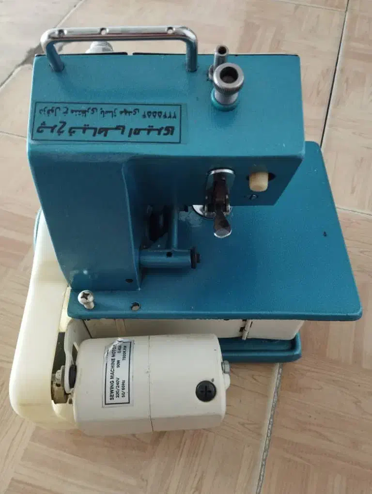 چرخ لبه دوز سه نخه|چرخ خیاطی و ریسندگی|کرج, فاز ۴ مهرشهر|دیوار