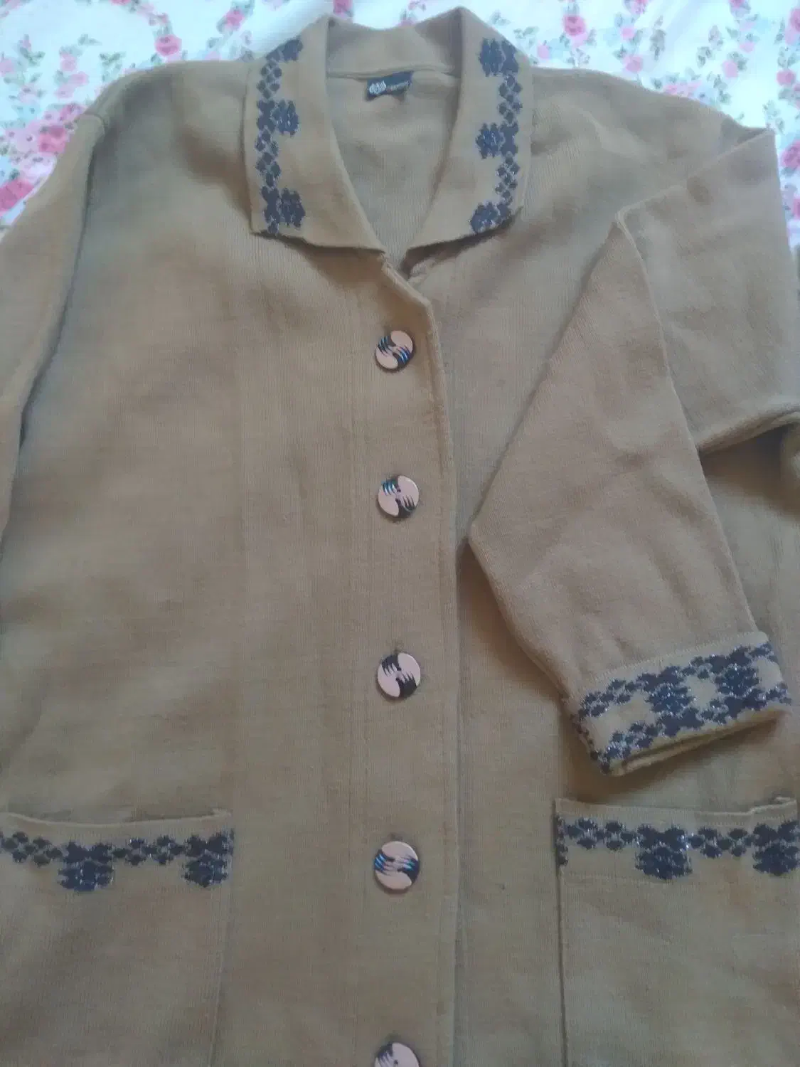 پالتو بافت با شال|لباس|اردبیل, |دیوار