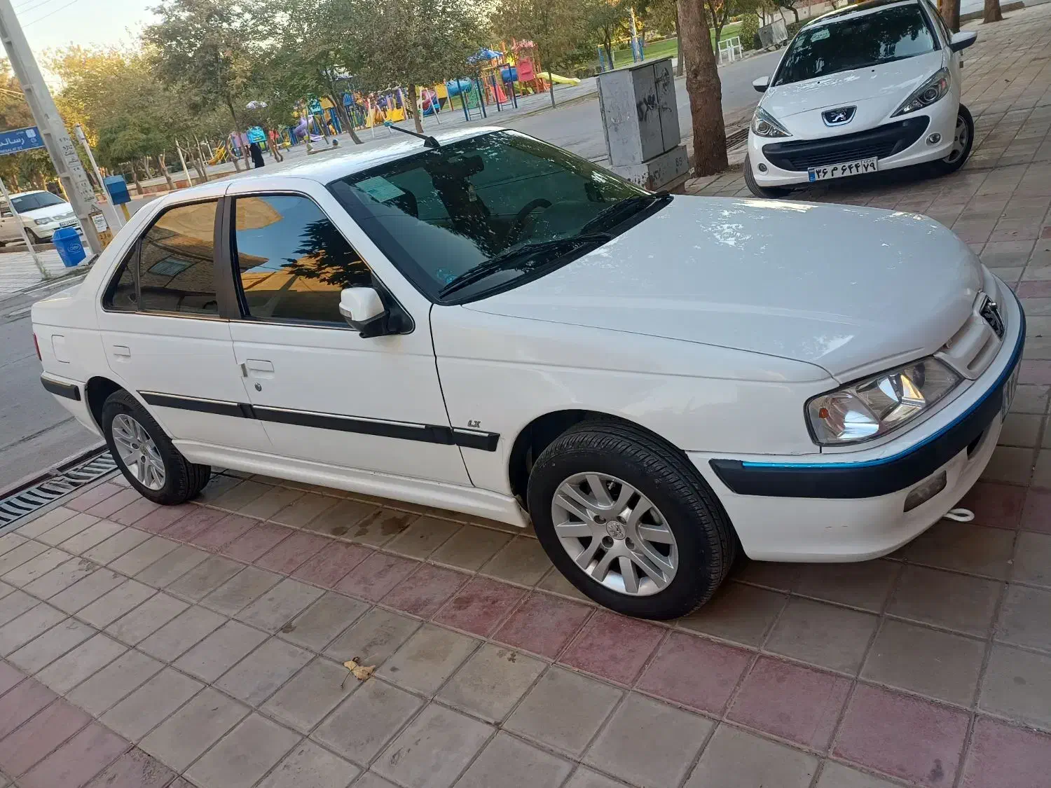 پارس تیوفایو ۴۰۰|خودرو سواری و وانت|الوند, |دیوار