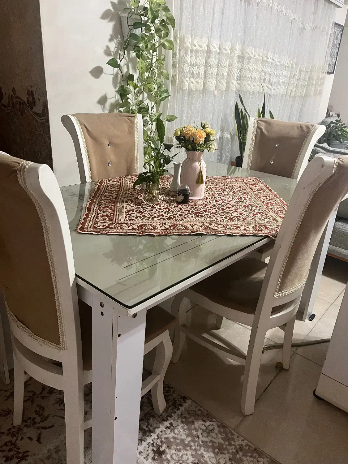 میز‌و صندلی‌ناهارخوری|میز و صندلی غذاخوری|آستارا, |دیوار