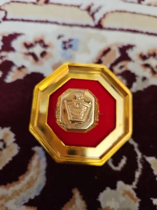 فروش فوری ۲۵۰ بالای تابلو تا شنبه|جواهرات|کازرون, |دیوار