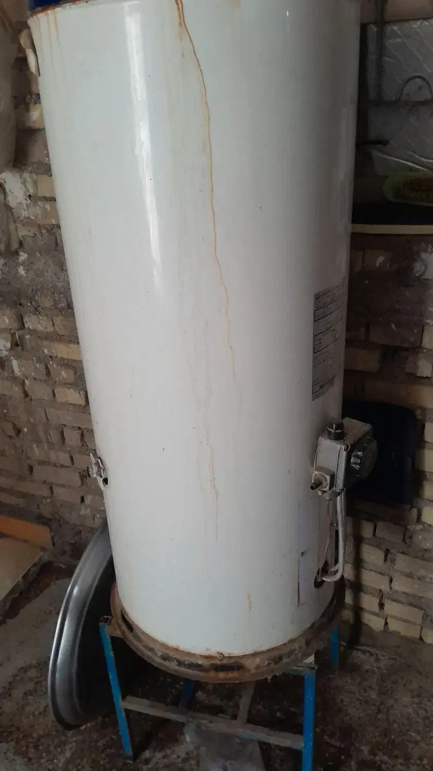 فروش ابگرمکن مخزنی|آبگرمکن، پکیج، شوفاژ|حمیدیه, |دیوار