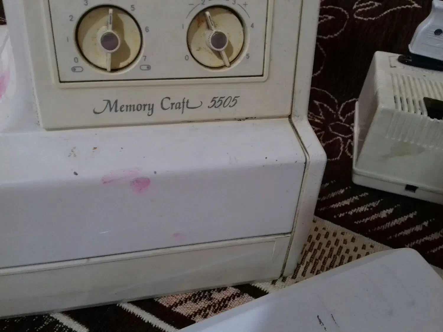 چرخ خیاطی|چرخ خیاطی و ریسندگی|بهارستان, |دیوار