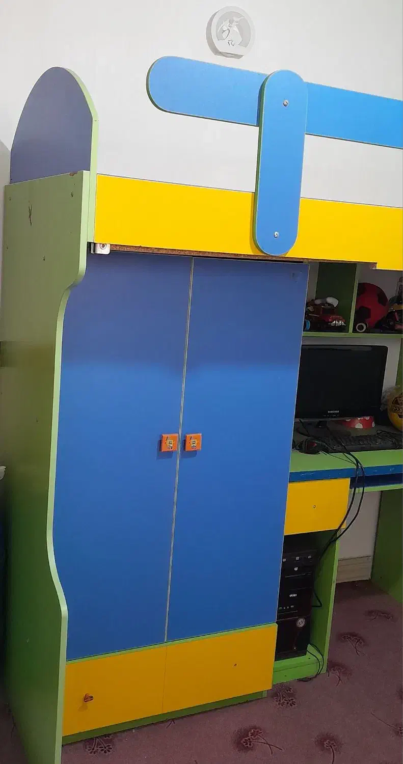 فروش تخت نوجوان|تخت و صندلی بچه|زیرآب, |دیوار