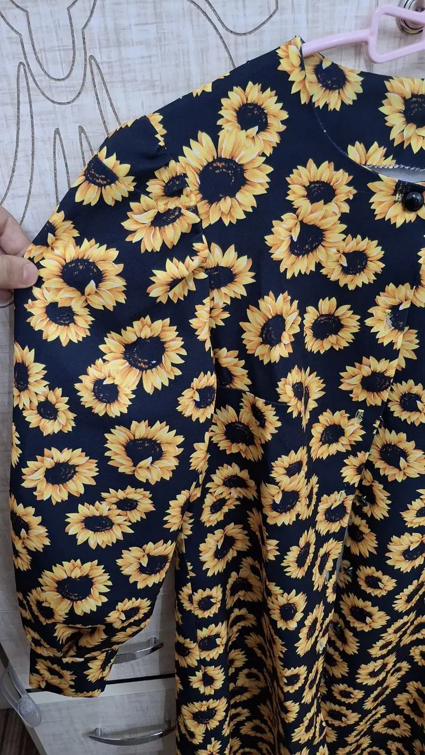 مانتو بلند|لباس|قم, قلعه کامکار|دیوار