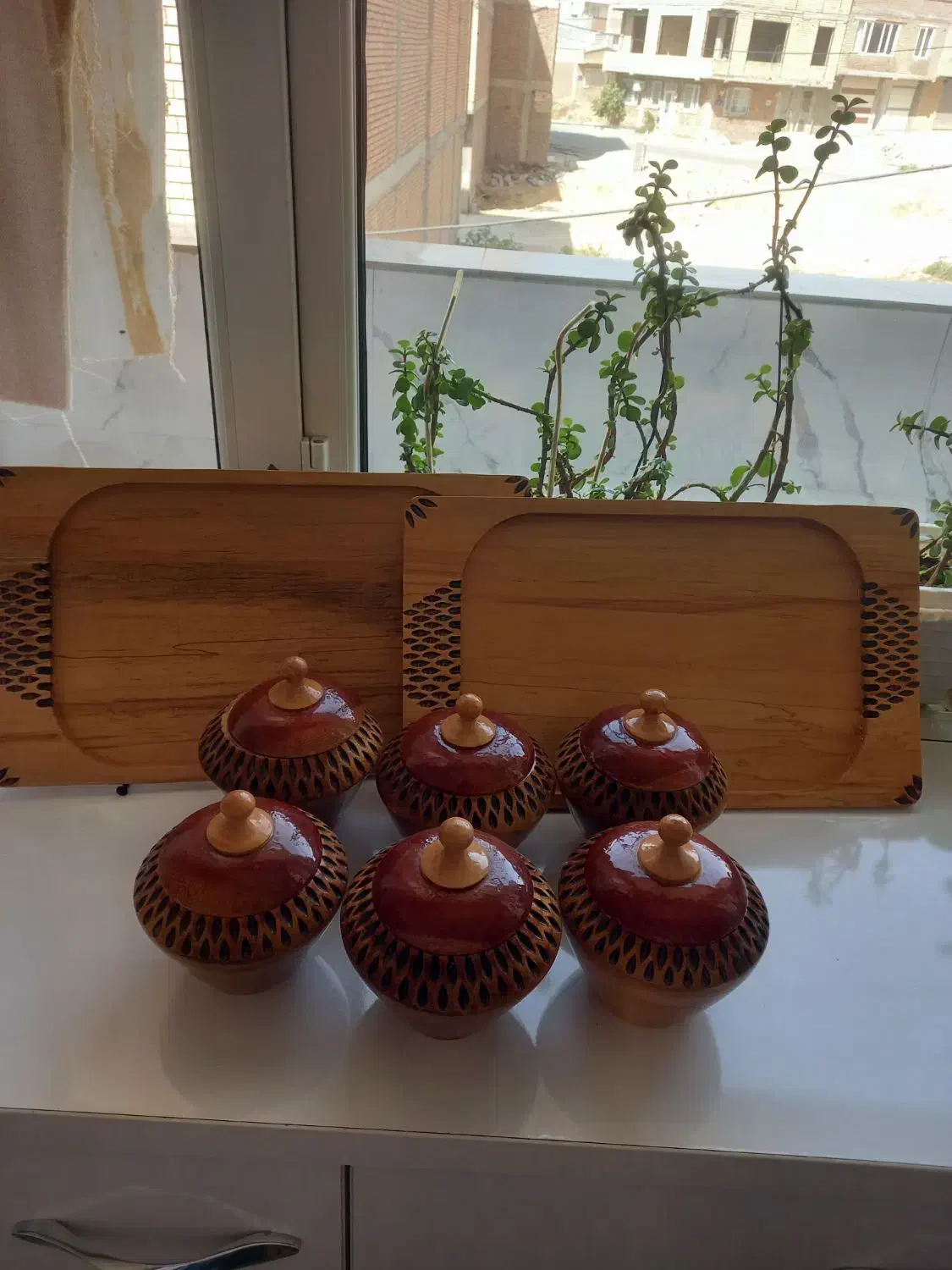 سینی و قندان چوب گردو|ظروف سرو و پذیرایی|بانه, |دیوار