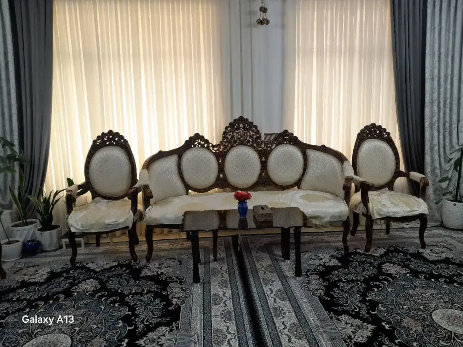 مبل نه نفره و ناهار خوری هشت نفره نو|مبلمان خانگی و میز عسلی|پاکدشت, شهرک انقلاب|دیوار