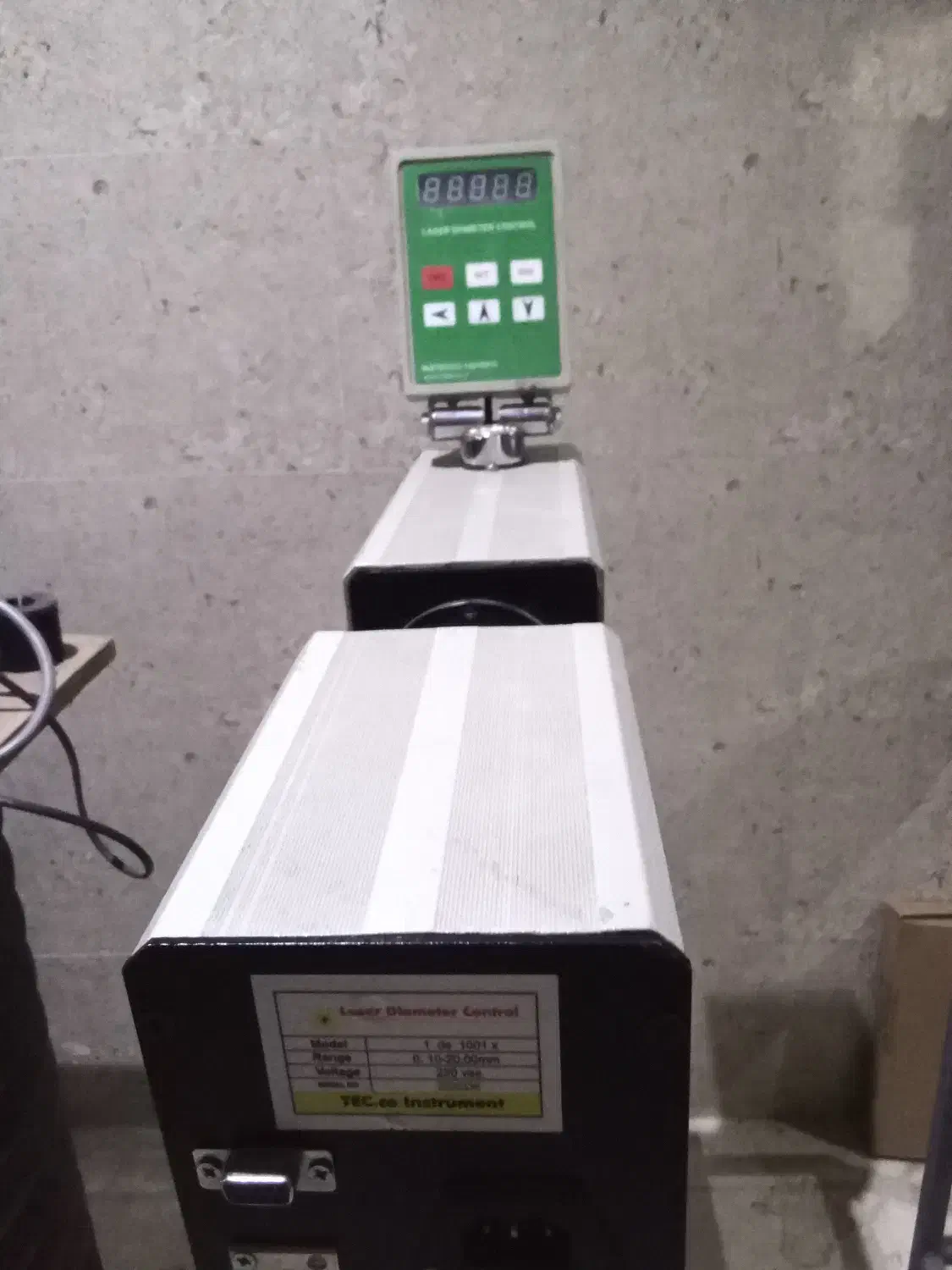 قطر سنج لیزری|ابزارآلات|یزد, |دیوار