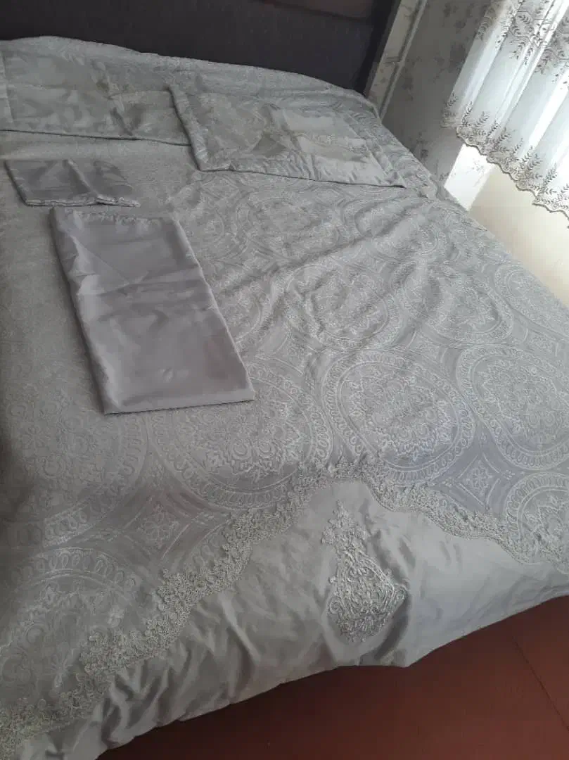 رو تختی نو رنگ طوسی ترک|سرویس روتختی|اراک, |دیوار