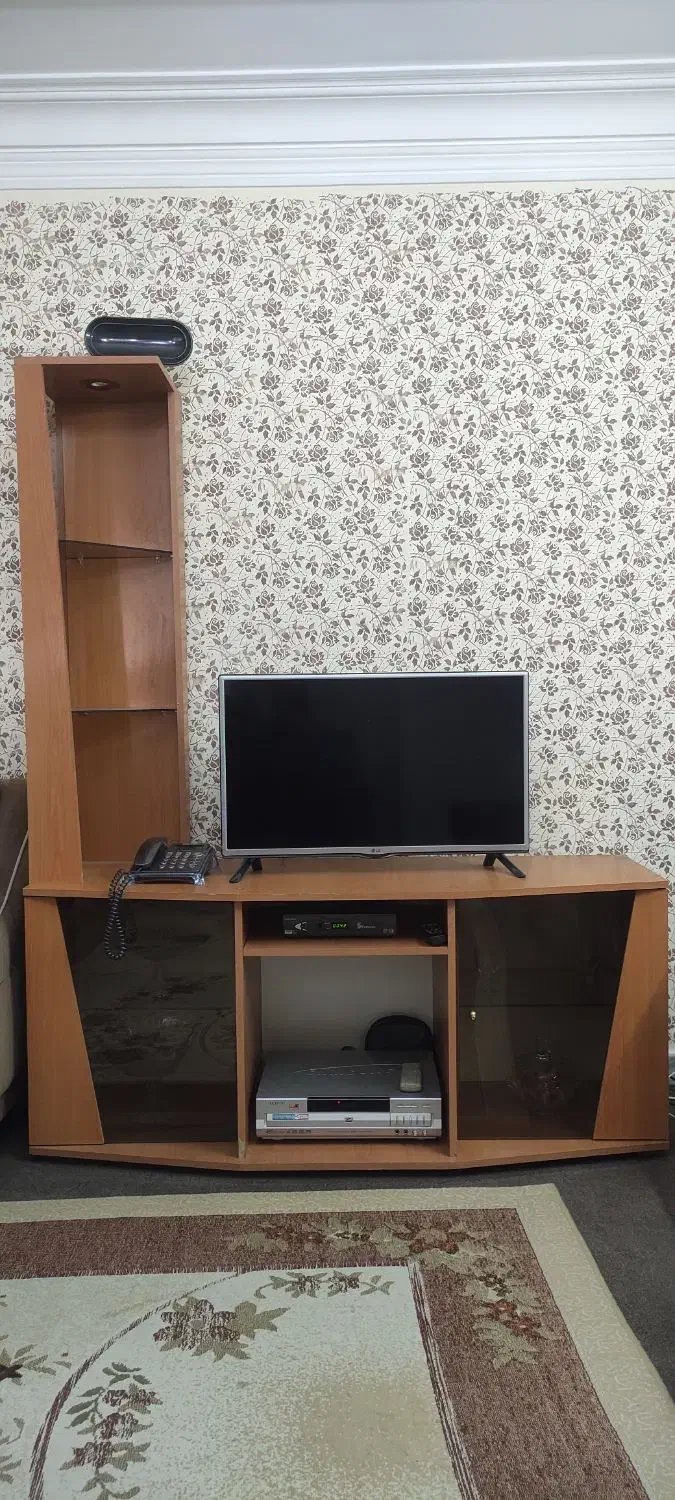 میز تلویزیون|میز تلویزیون|رشت, فلسطین|دیوار