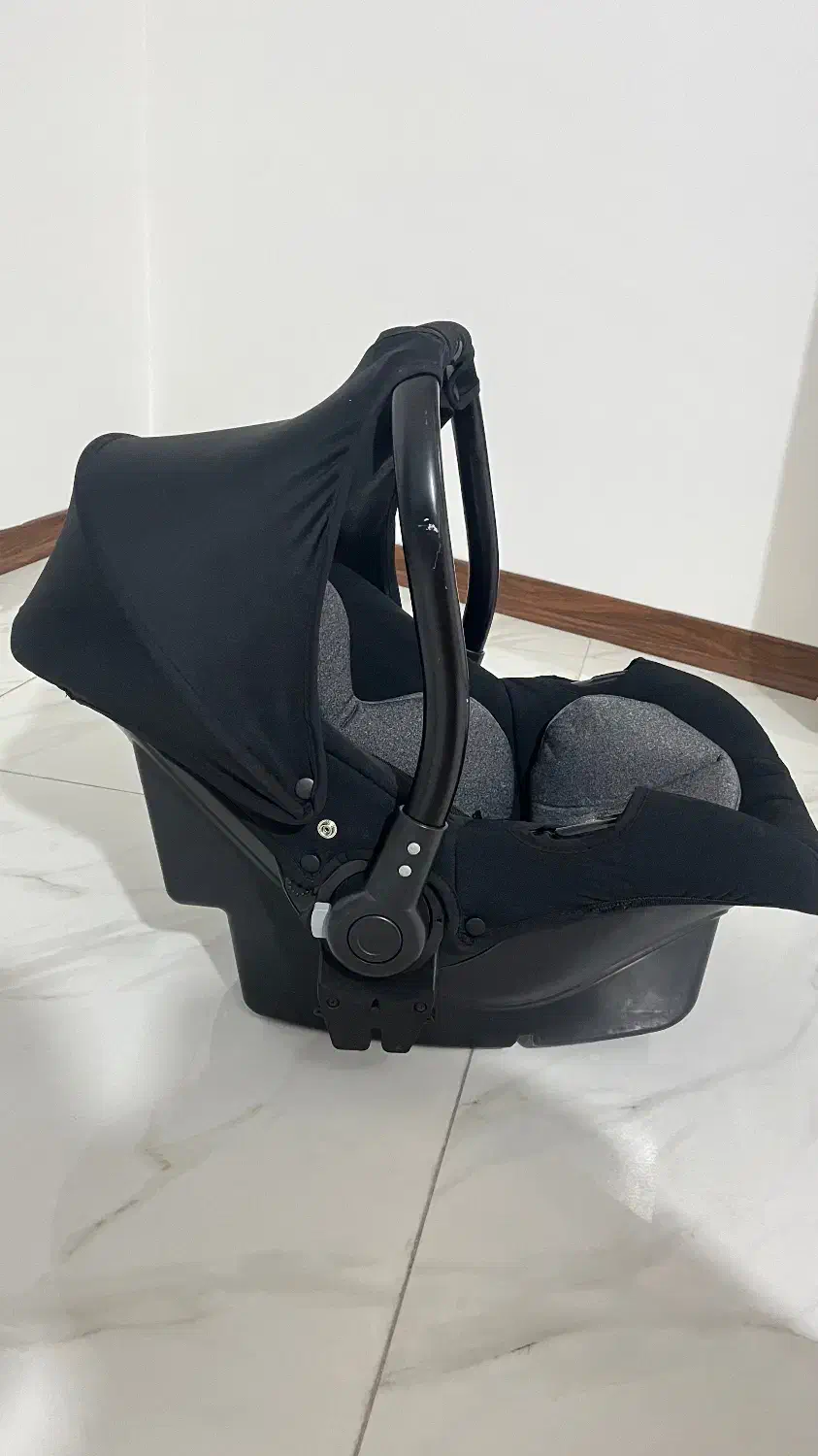 کریر|اسباب و اثاث بچه|بابل, |دیوار