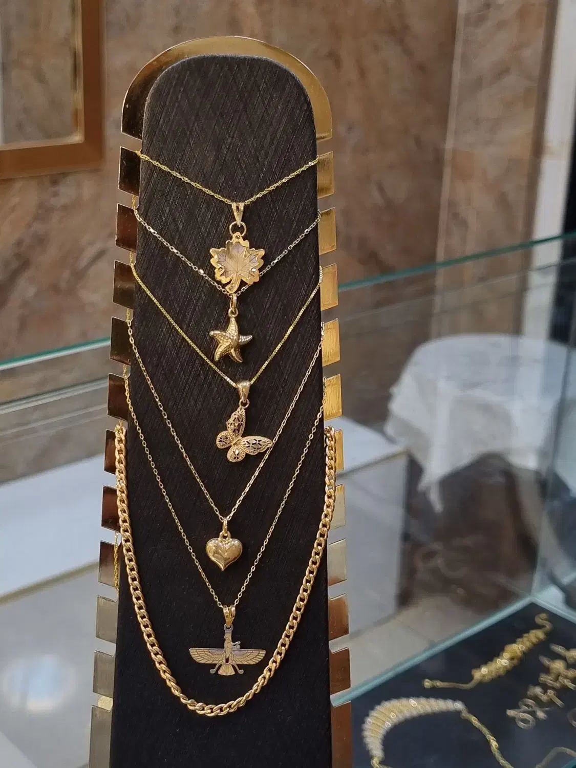 گالری طلای رشیدی، طلا نو و دست دو|جواهرات|شهریار, شهریار|دیوار