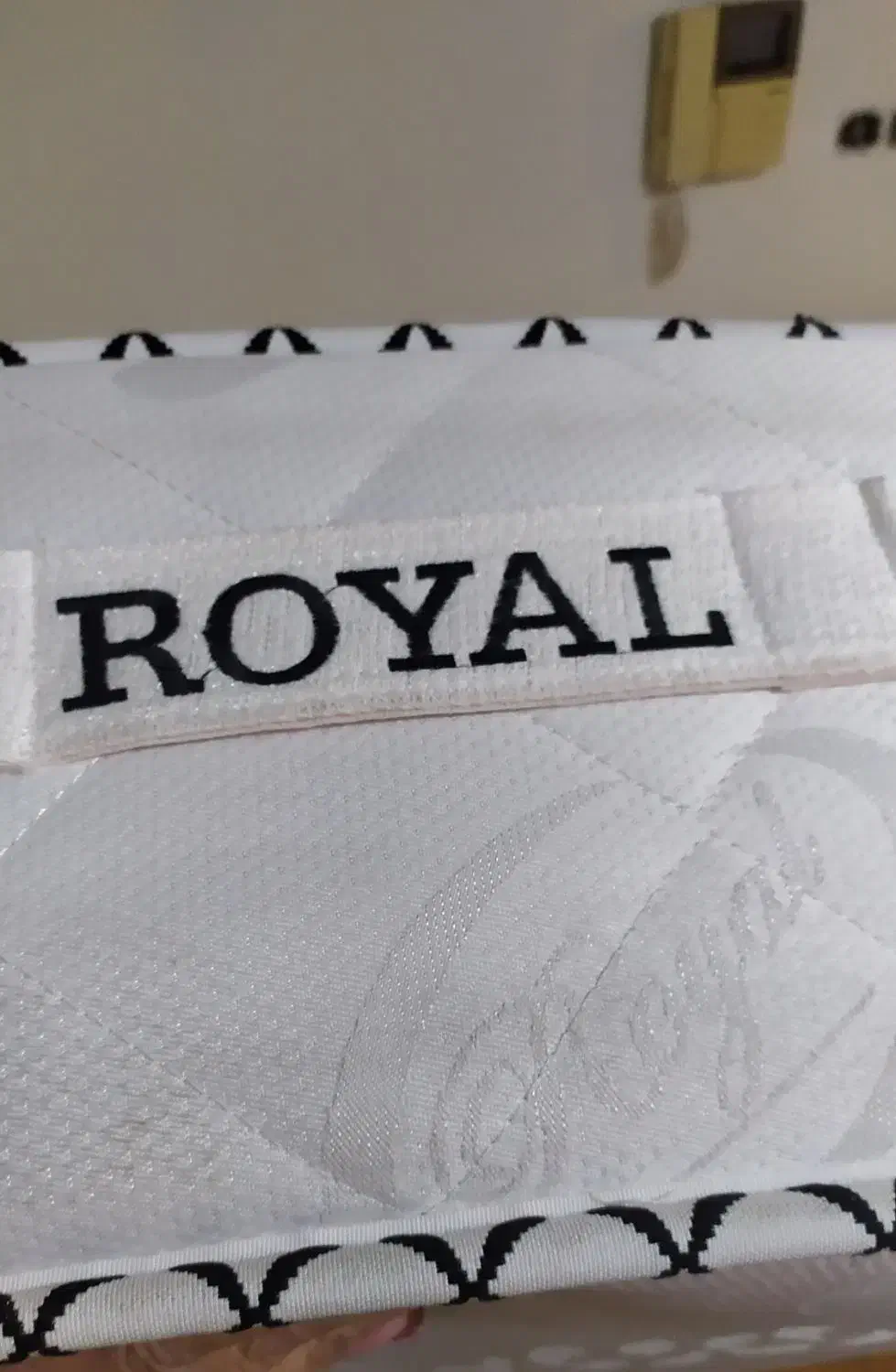 تشک دونفره تمیز 180 × 200 و تشک یک نفره 180 × 200|تشک تختخواب|رشت, نیکمرام|دیوار