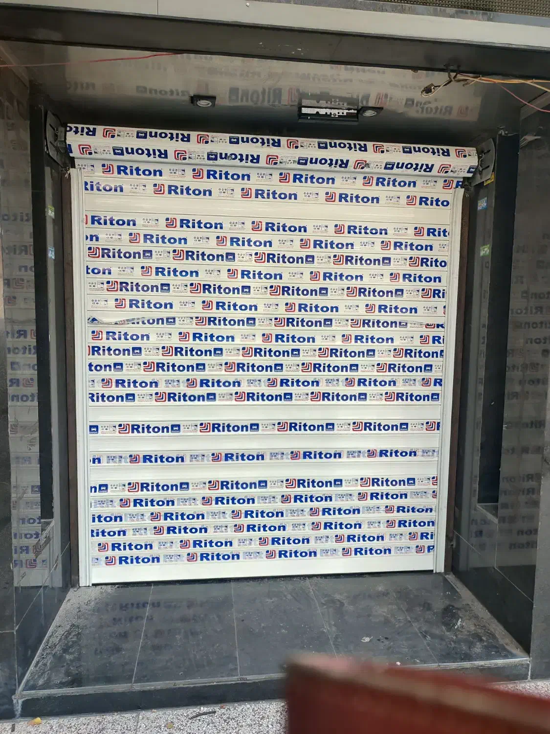 انواع درب اتوماتیک|خدمات پیشه و مهارت|تهران, دزاشیب|دیوار