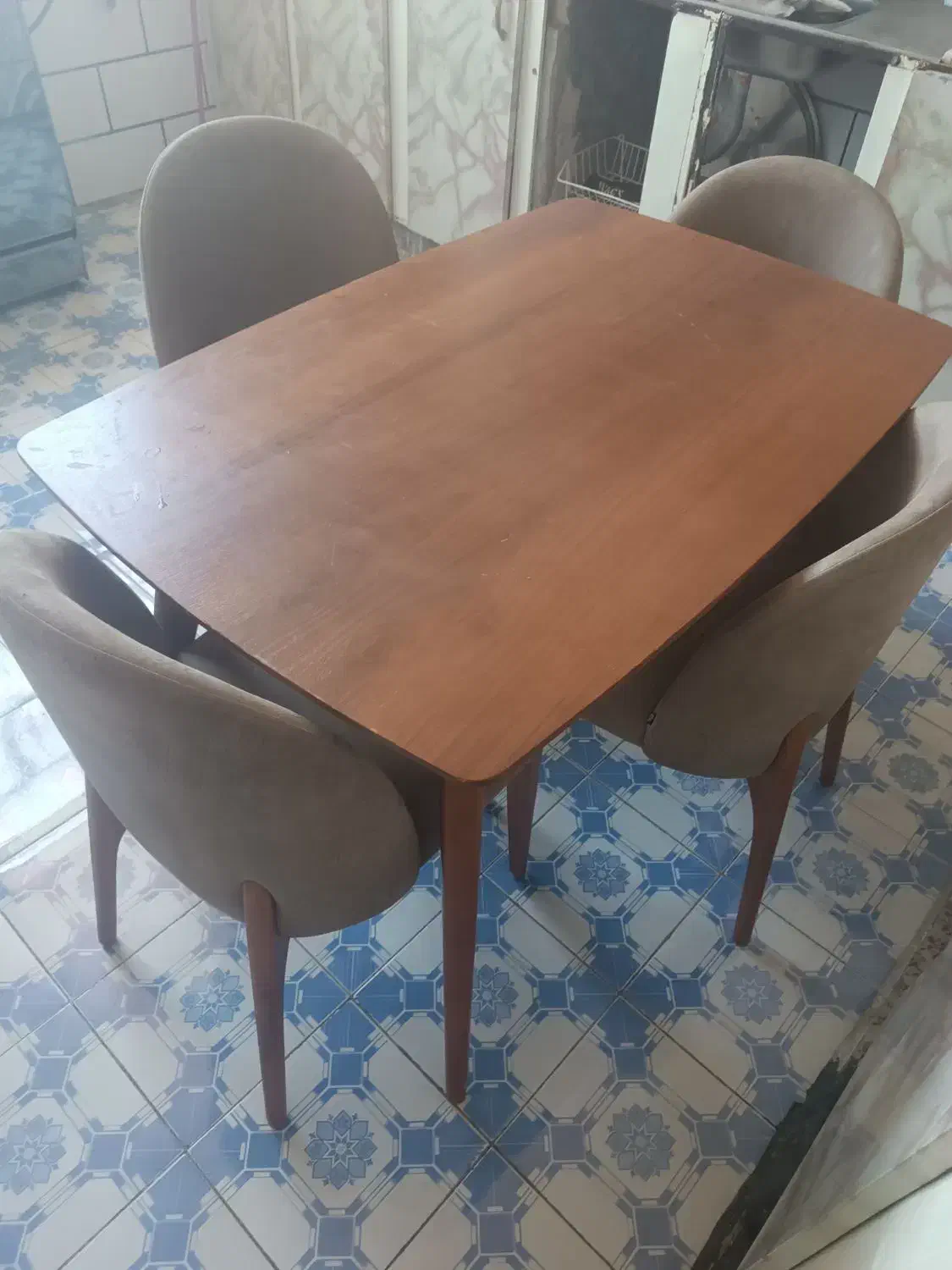 فروشی|میز و صندلی غذاخوری|شهرکرد, |دیوار