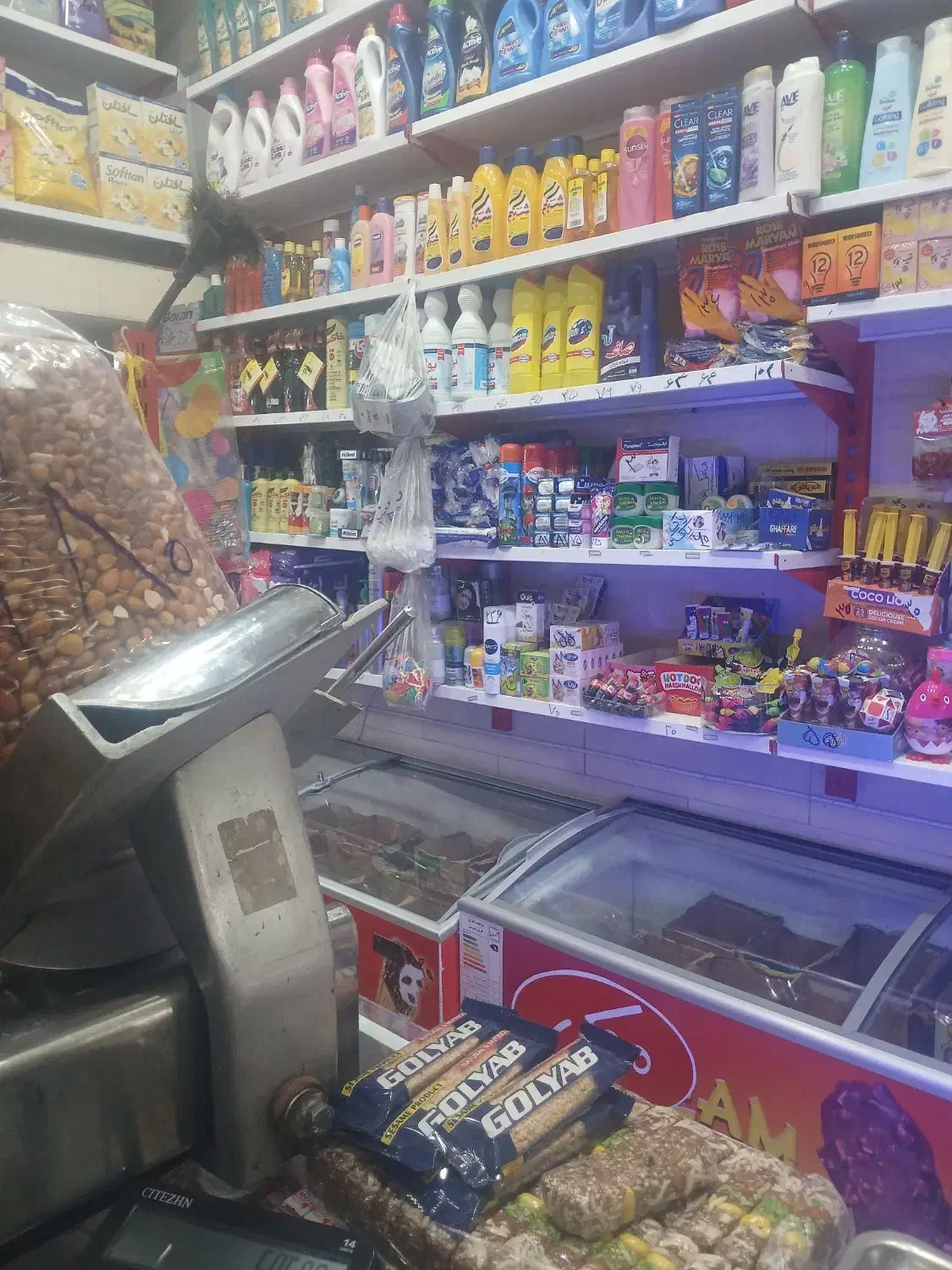 استخدام نیروی اقا در سوپر مارکت شبانه روزی|استخدام خدمات فروشگاه و رستوران|دزفول, |دیوار