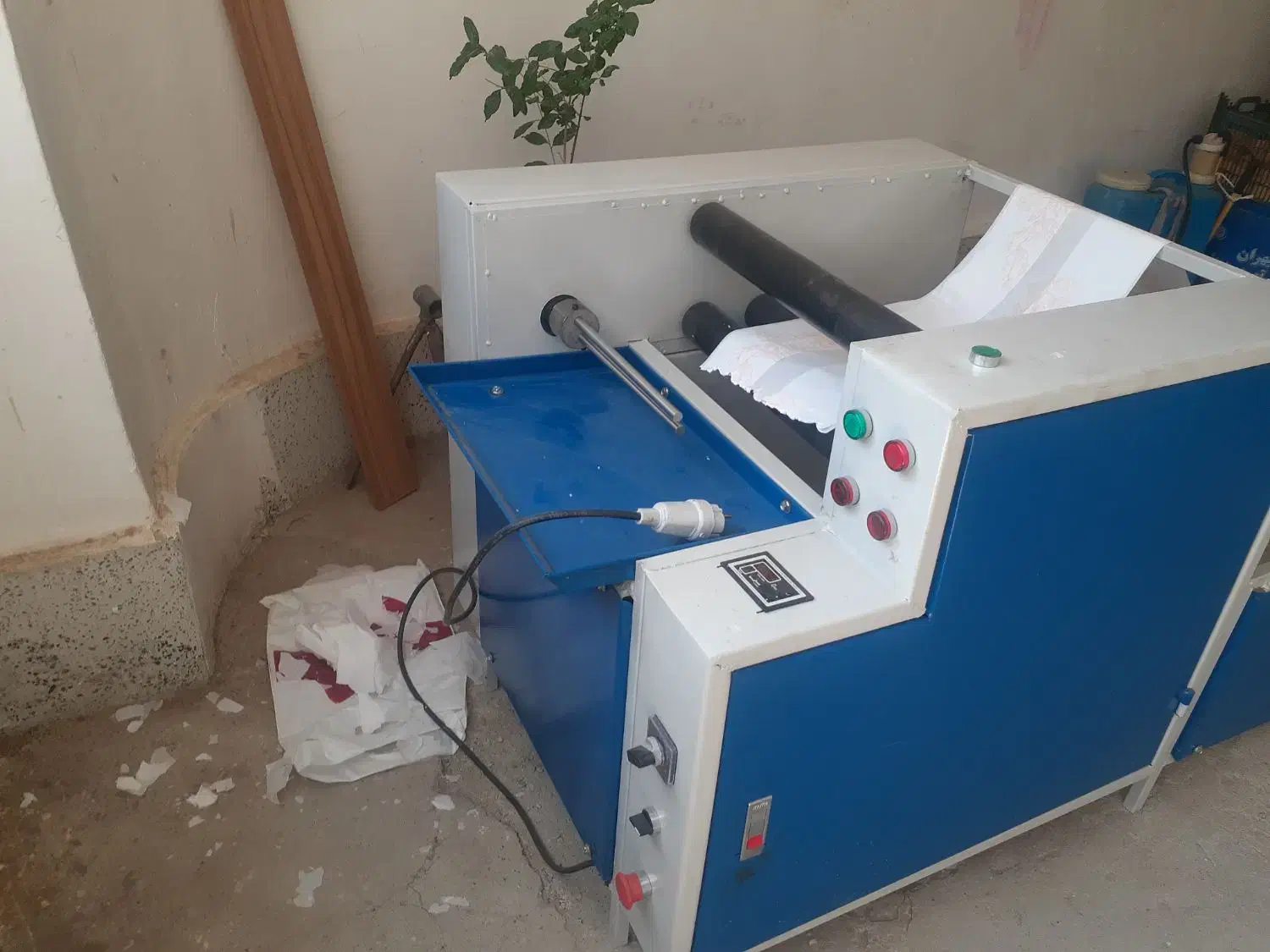 دستگاه تولید یکبار مصرف سه کاره|ماشینآلات صنعتی|ارومیه, |دیوار