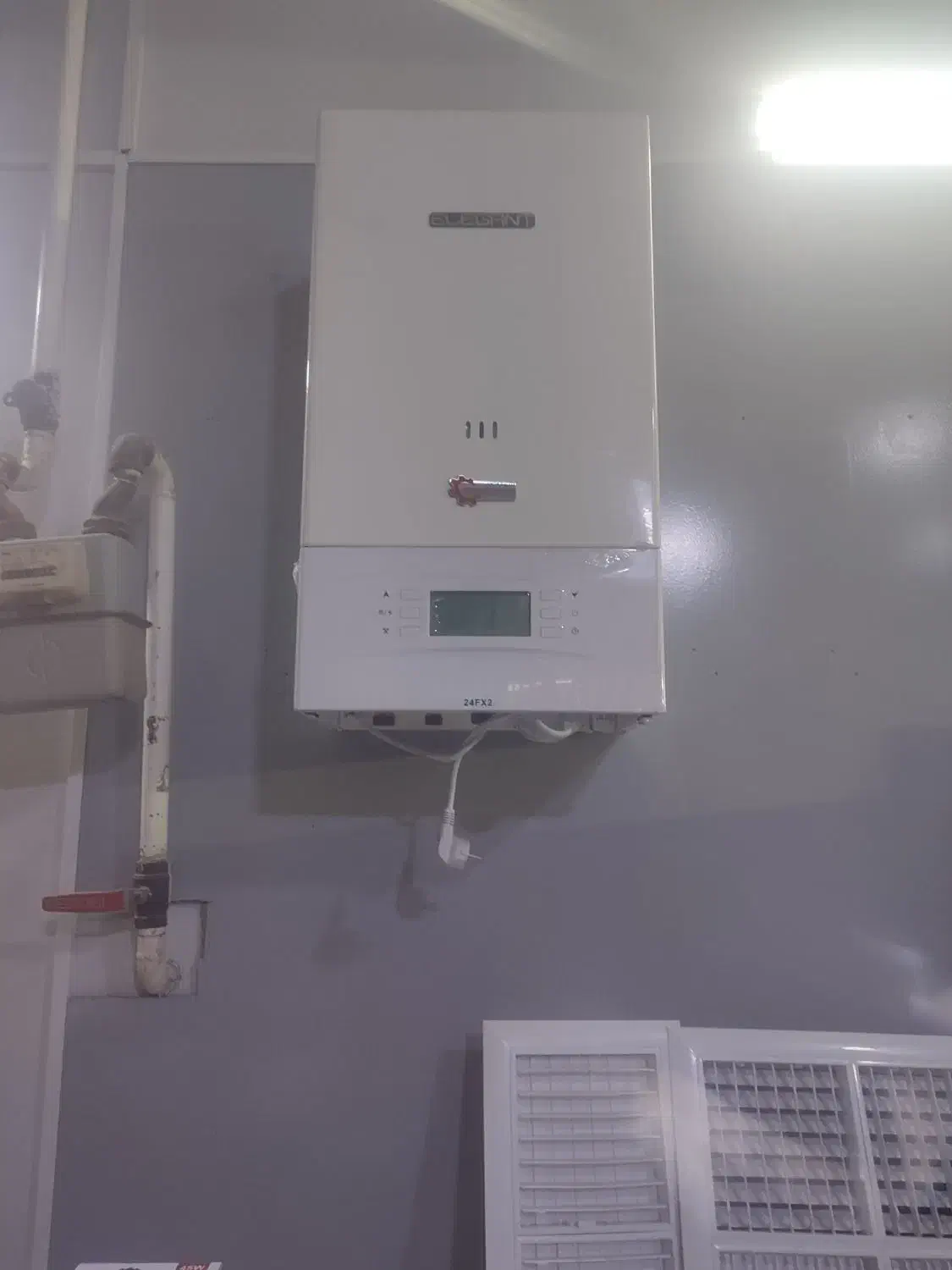 پکیج|آبگرمکن، پکیج، شوفاژ|قم, حمام تالار|دیوار