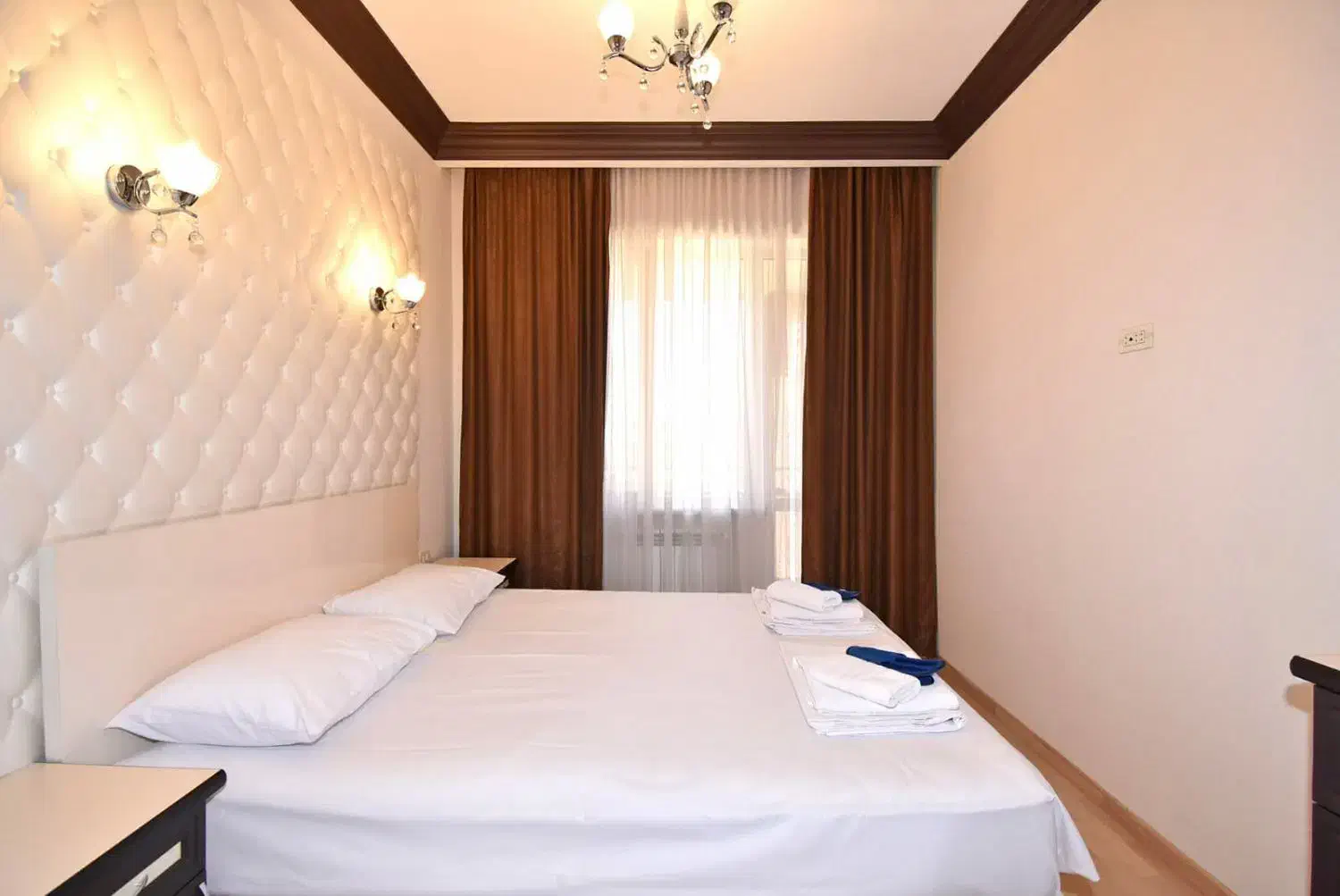 اجاره روزانه/ساعتی/هفتگی سوییت سوئیت آپارتمان مبله|اجارهٔ کوتاهمدت آپارتمان و سوئیت|تهران, فلسطین (میدان انقلاب)|دیوار