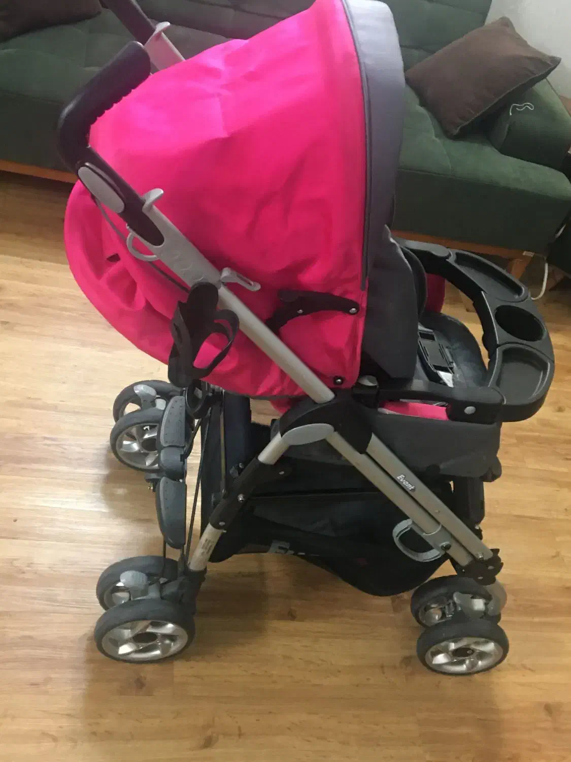 کالسکه  و تخت خواب Evant اورجینال|کالسکه و لوازم جانبی|خمام, |دیوار