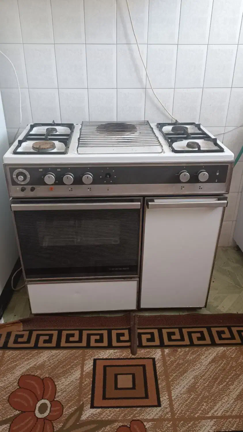 فرگاز Indesit اصل ایتالیایی،هیتربرقی جوجه گردانو..|اجاق گاز و لوازم برقی پخت‌وپز|فولادشهر, B8|دیوار