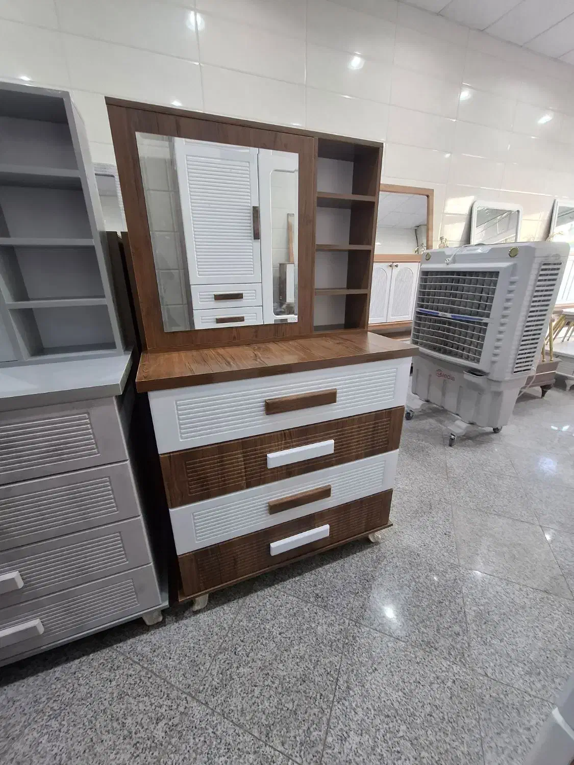 دراور|جاکفشی، کمد، دراور|ساوه, |دیوار