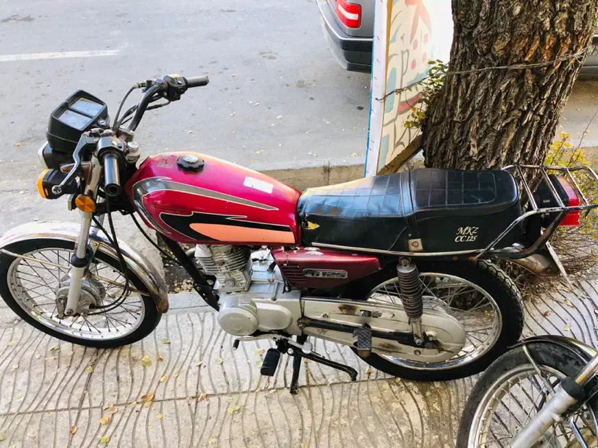 موتور۱۲۵فروشی زیرپای عالی|موتورسیکلت|بافت, |دیوار