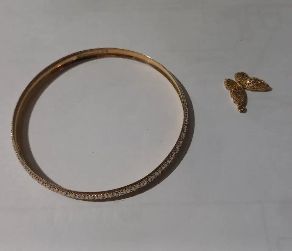 النگو سایز ۴ و پلاک پروانه طلا|جواهرات|ارومیه, |دیوار