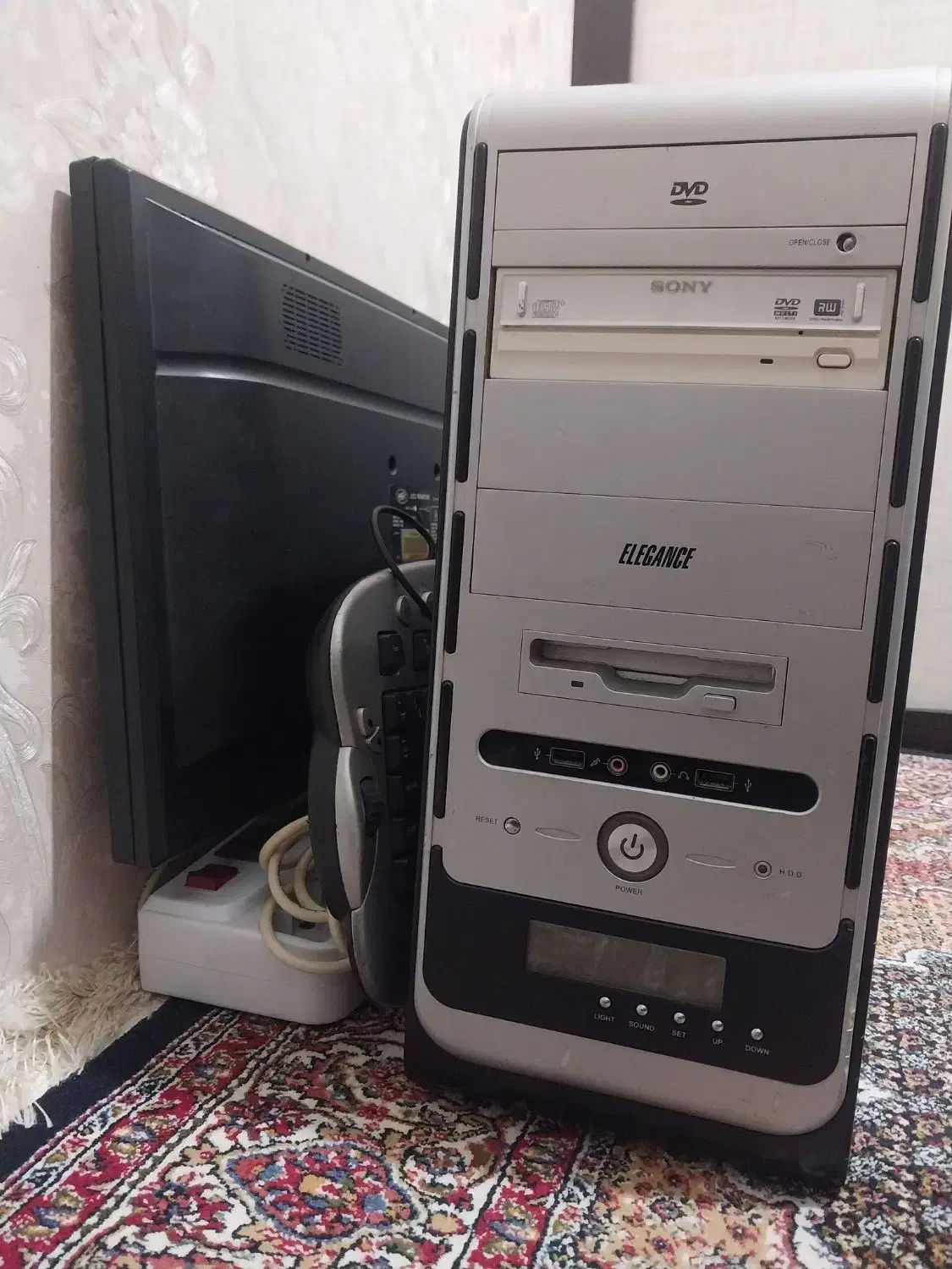 کامپیوتر|رایانه رومیزی|تبریز, |دیوار