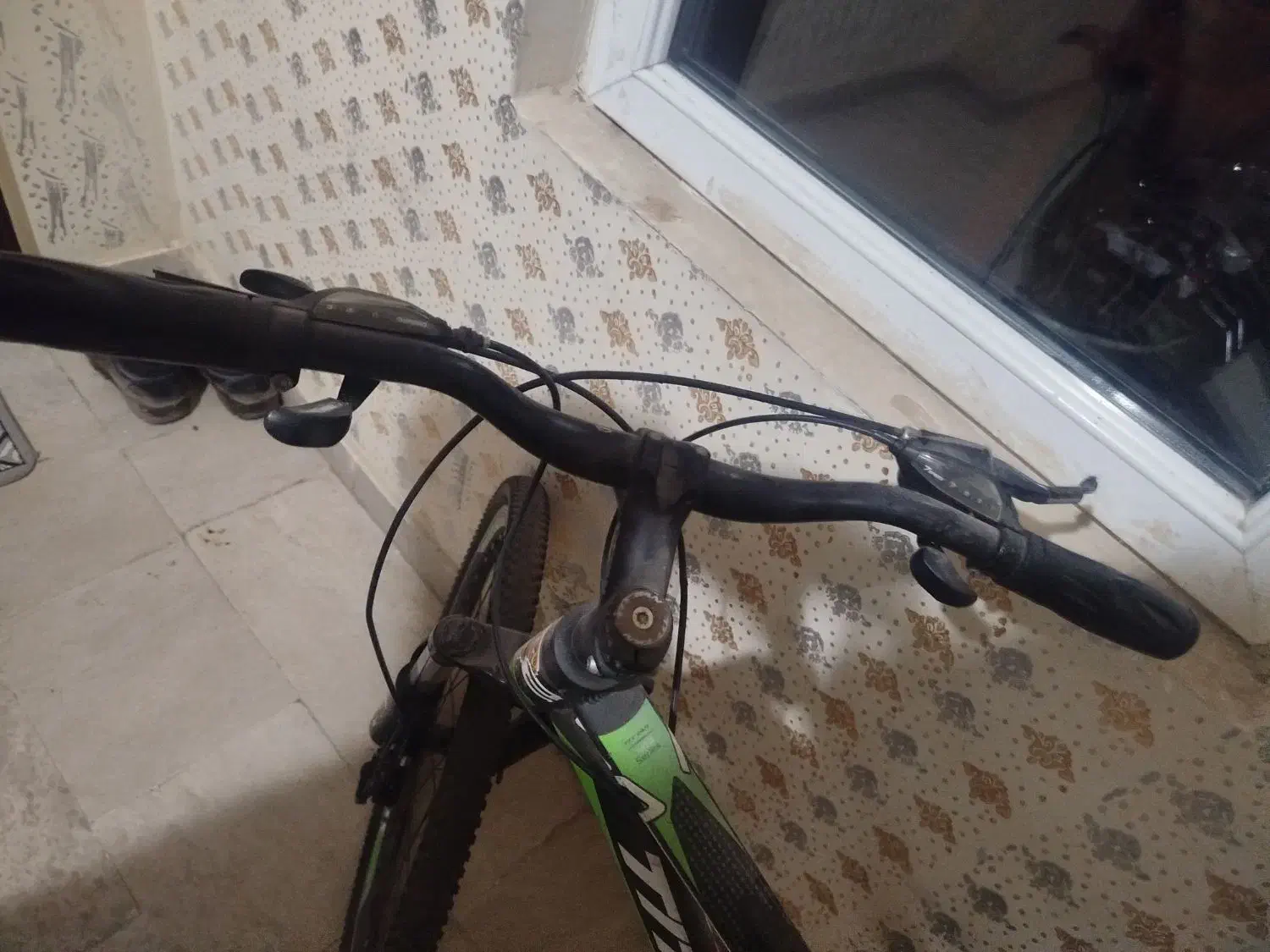 دوچرخه 26|دوچرخه، اسکیت، اسکوتر|پرند, فاز ۵|دیوار