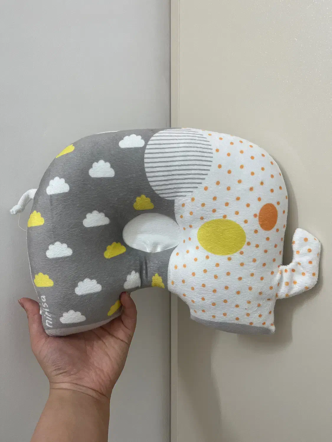 لباس نوزادی و آغوشی|کفش و لباس بچه|گنبد کاووس, |دیوار