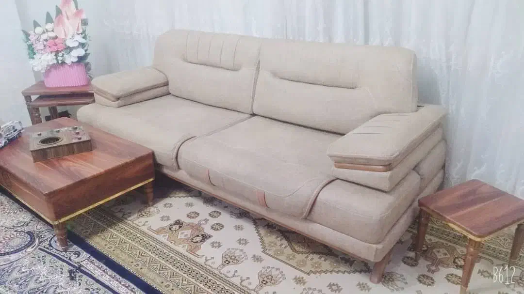 مبل|مبلمان خانگی و میز عسلی|فولادشهر, C3|دیوار