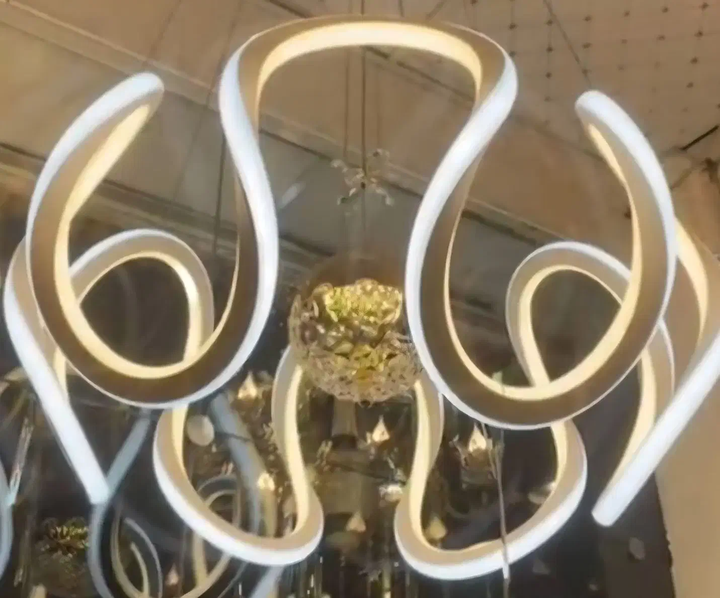 لوسترمدرنBC010 (امامزادهحسنپاساژگلستان)|لوستر و چراغ آویز|تهران, امام زاده حسن|دیوار